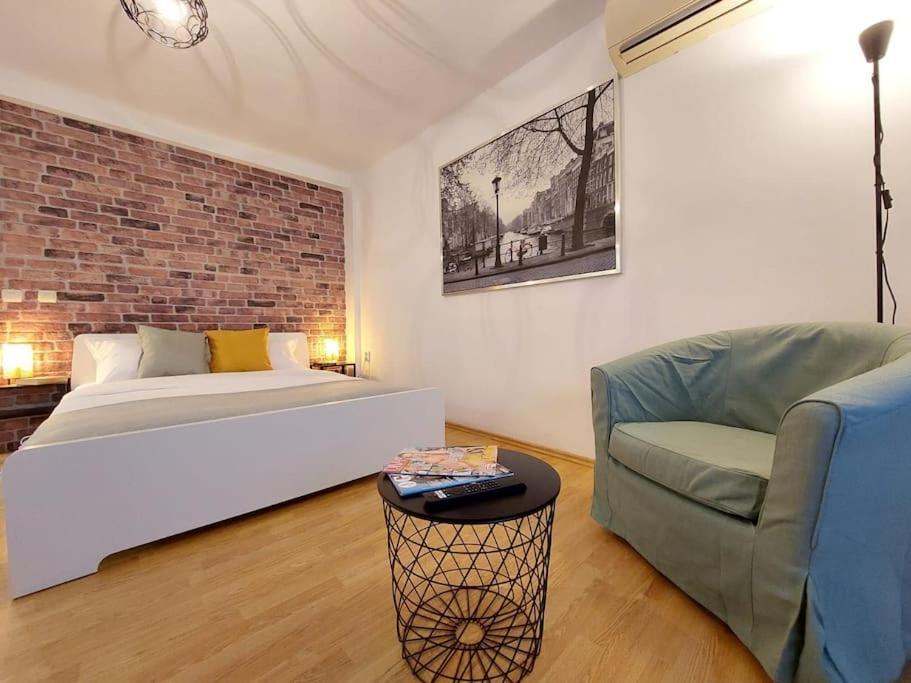 Sweet Dreams Suites Cismigiu Studio Bucarest Exterior foto